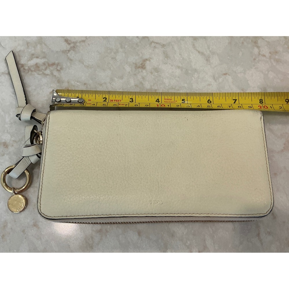 Chloe Long Wallet Zip Around Cream Leather Designer Card Holder‎